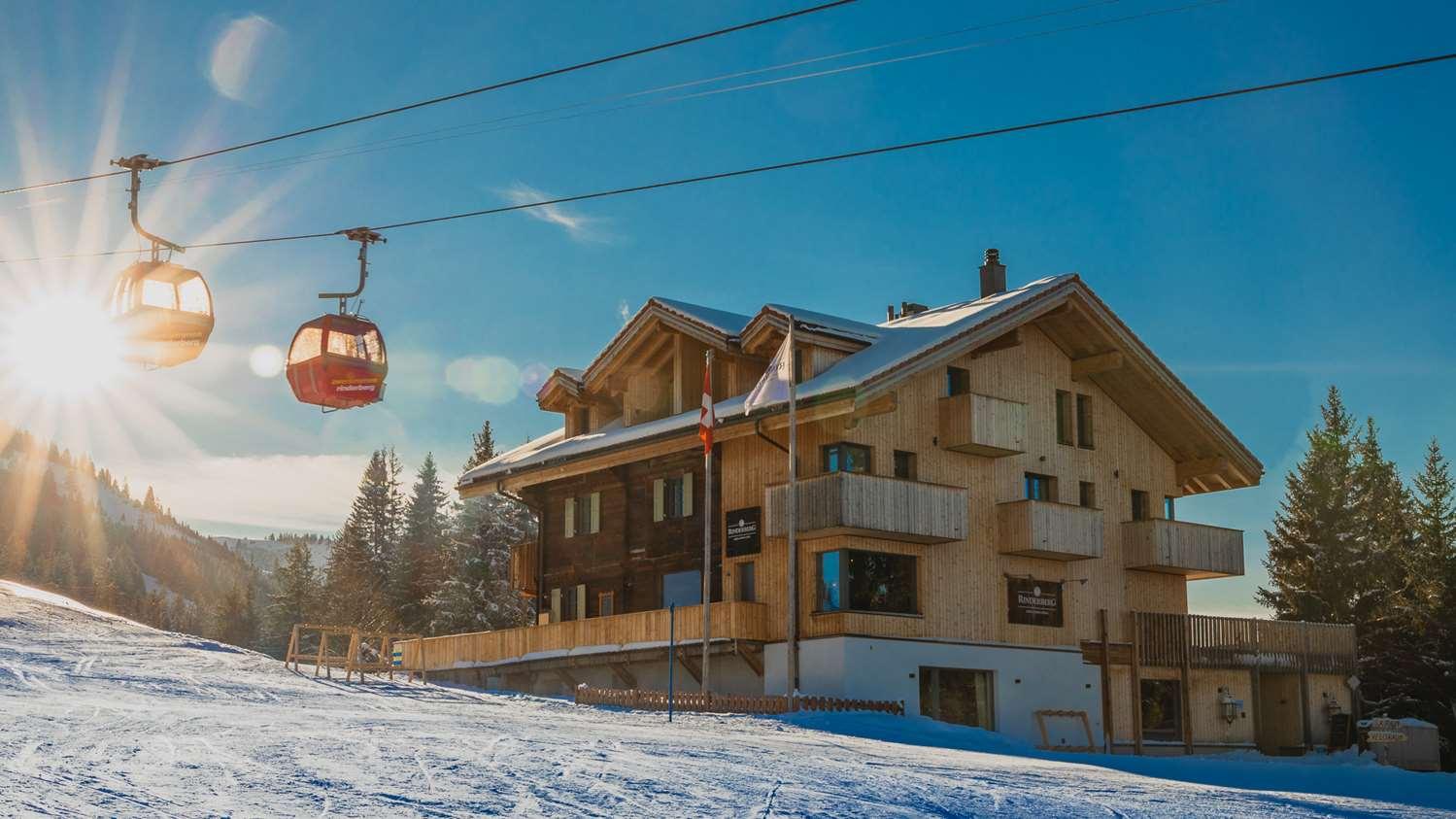 瑞德包瑞士高山小屋旅馆 茨魏西门 外观 照片