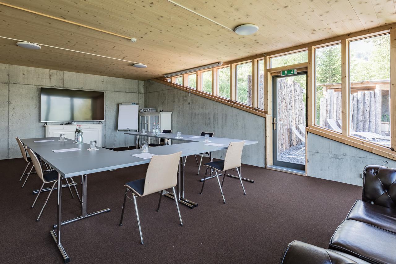 瑞德包瑞士高山小屋旅馆 茨魏西门 外观 照片