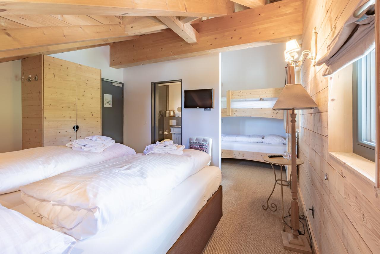 瑞德包瑞士高山小屋旅馆 茨魏西门 外观 照片